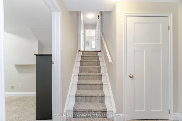 Additional image 37 of 515 Clover Park Cres