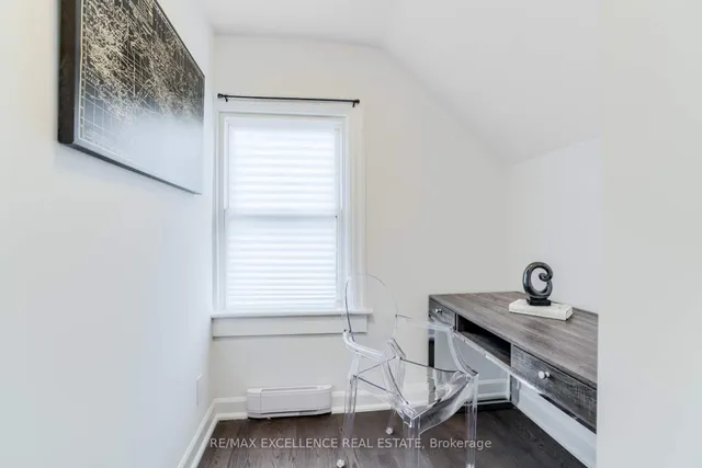 Additional image 16 of 663 Jane St