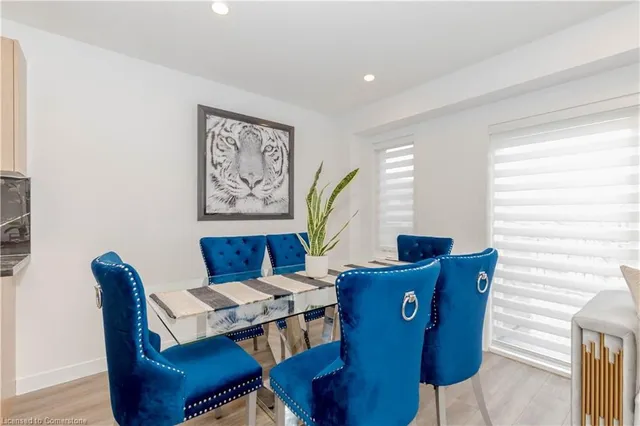 Additional image 16 of 107 Pony Way