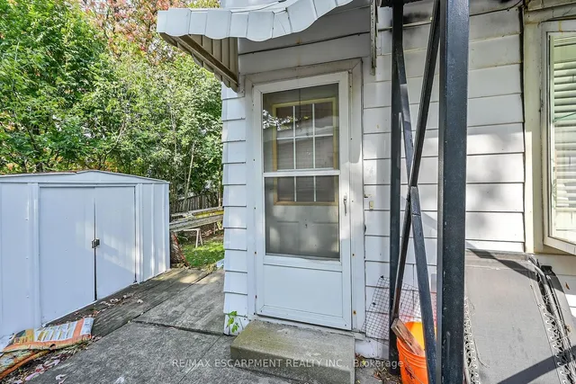 Additional image 31 of 942 Upper Gage Ave