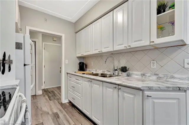 Additional image 11 of 11 Woodman Dr Unit 307