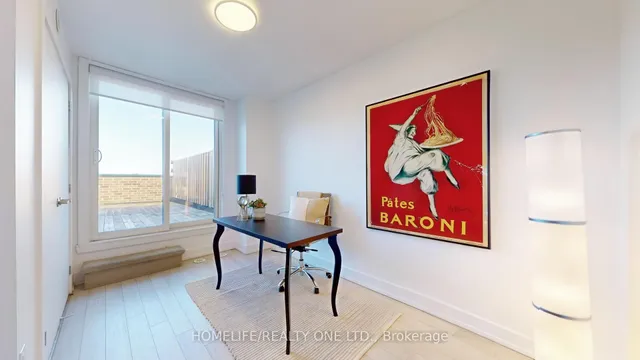 Additional image 34 of 1072 Lansdowne Ave