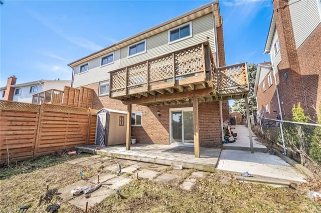 Additional image 49 of 35 Baycrest Dr