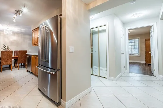 Additional image 2 of 990 Golf Links Rd Unit 106