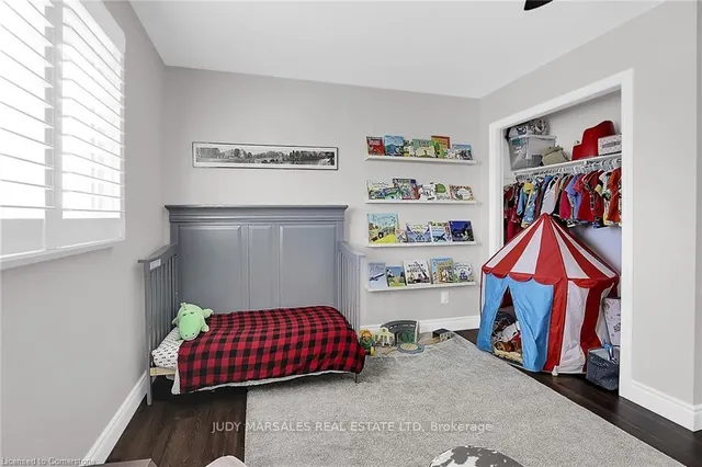 Additional image 23 of 24 Linington Tr