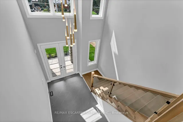 Additional image 14 of 382 B Southcote Rd