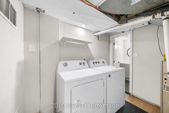 Additional image 41 of 82 Bellwoods Ave