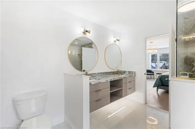 Additional image 30 of 37 Roselawn Ave