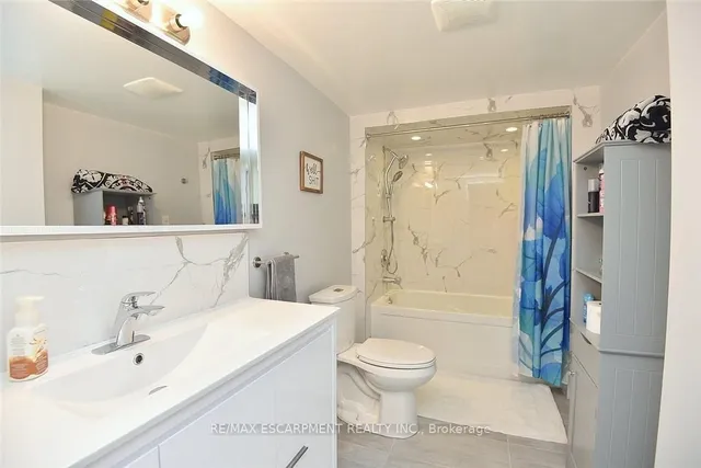 Additional image 36 of 3 Suter Cres