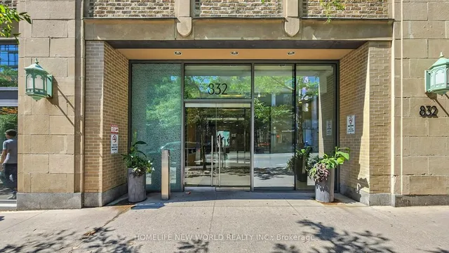 Additional image 3 of 832 Bay St Unit 2209