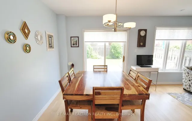 Additional image 14 of 51 Eastport Dr