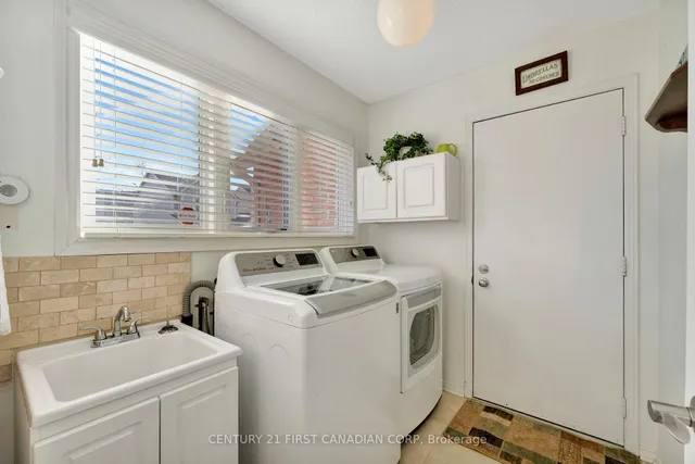 Additional image 17 of 5255 Lakeshore Rd Unit 6