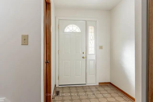 Additional image 3 of 879 Riley Crt