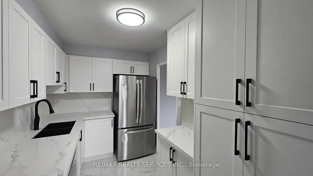 Additional image 8 of 1 Massey Sq Unit 207