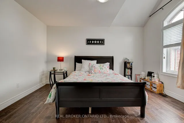 Additional image 36 of 145 Redtail St