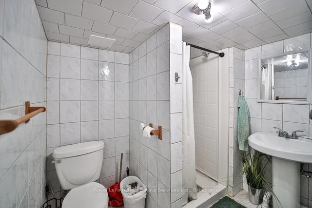 Additional image 25 of 1105 King St