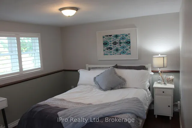 Additional image 18 of 3 Nicol St