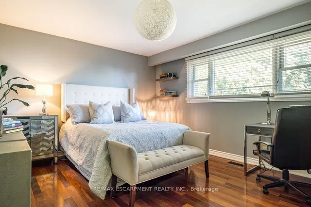 Additional image 14 of 822 Danforth Pl