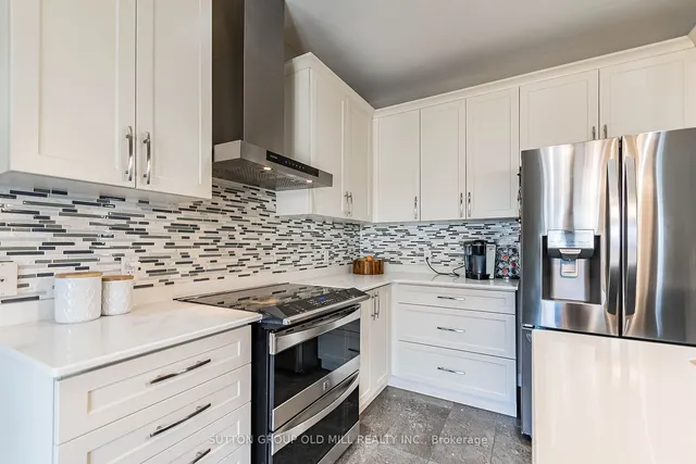 Additional image 11 of 45 Bellagio Ave