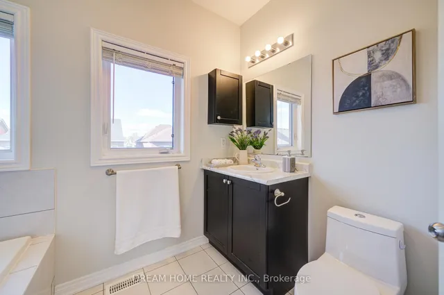 Additional image 23 of 63 George Robinson Dr