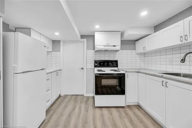 Additional image 42 of 125 Erin Ave