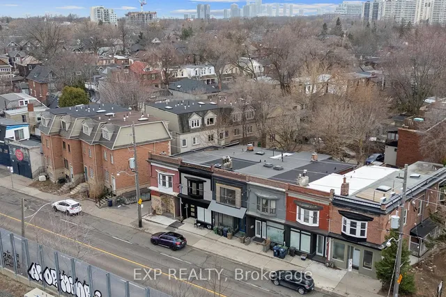 Additional image 6 of 2555 Dundas St