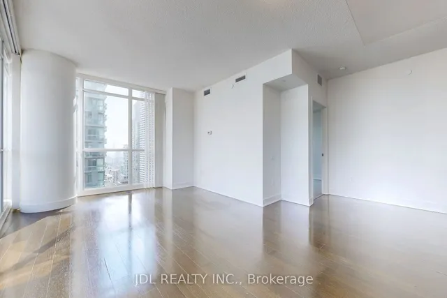 Additional image 11 of 30 Roehampton Ave Unit 2610