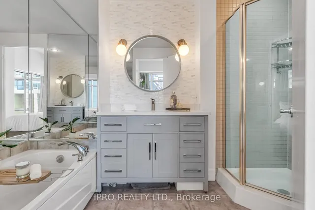 Additional image 23 of 500 Queens Quay Unit 210E