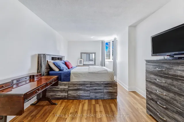 Additional image 16 of 15 Sewells Rd Unit 207