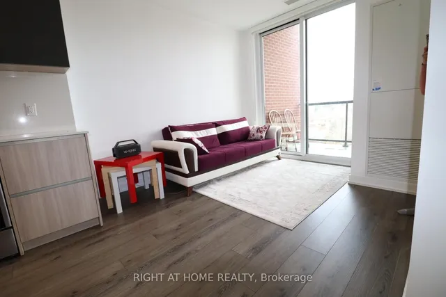 Additional image 18 of 3100 Keele St Unit 612