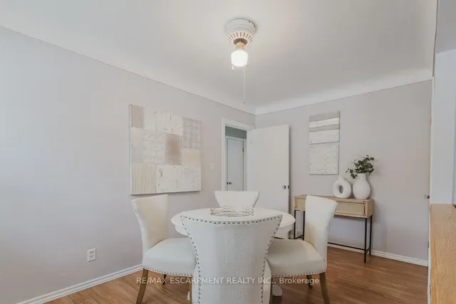 Additional image 11 of 18 Marion Cres