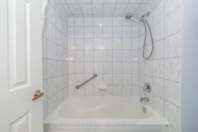 Additional image 43 of 475 George Ryan Ave