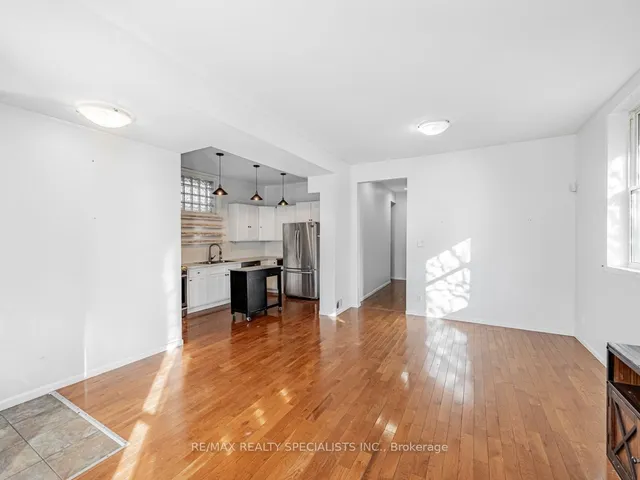 Additional image 7 of 166 Hess St