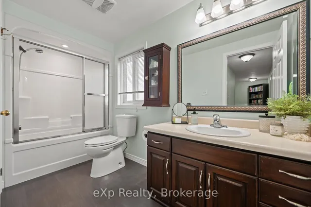 Additional image 25 of 69 Misty St