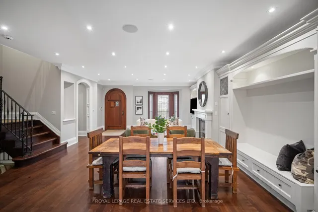 Additional image 10 of 6 Oak Hampton Blvd