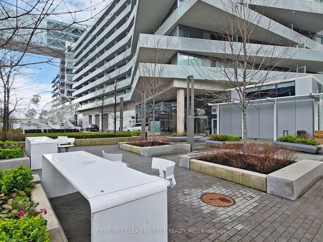 Additional image 35 of 15 Queens Quay Unit 1704