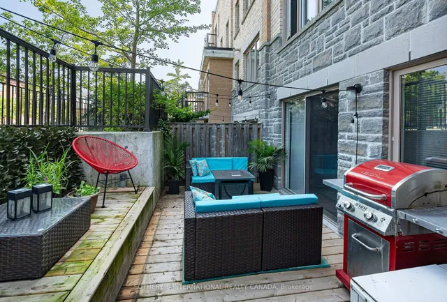 Additional image 27 of 16 Foundry Ave Unit 102