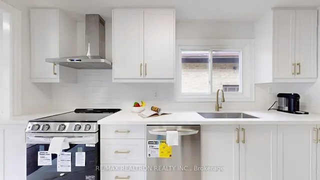 Additional image 11 of 929 Brimorton Dr