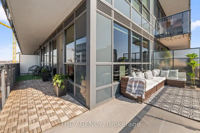 Additional image 7 of 1030 King St Unit 1113