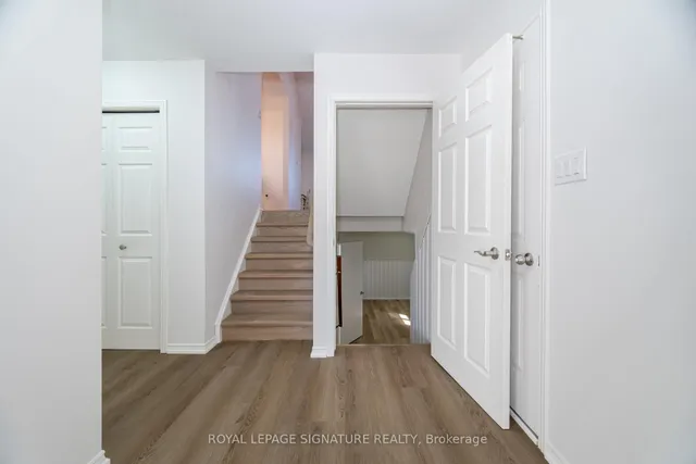 Additional image 22 of 113 Parkwood Cres