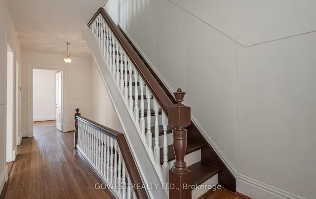 Additional image 18 of 12 Golden Ave