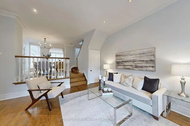 Additional image 5 of 426 Wellesley St