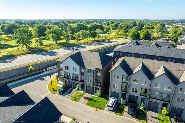 Additional image 47 of 16 Raspberry Lane