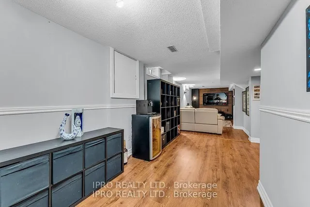 Additional image 30 of 155 Bighorn Cres