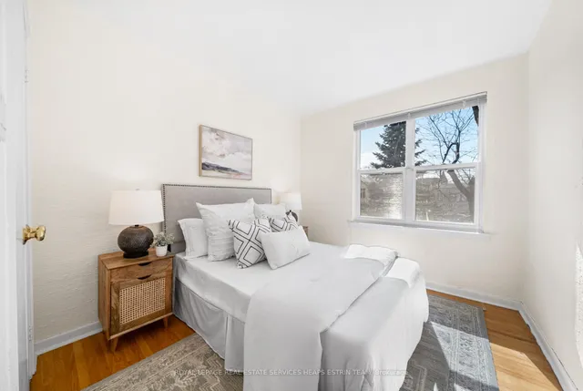 Additional image 19 of 21 Rose Park Dr