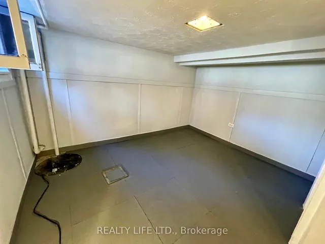 Additional image 17 of 44 Twentieth St