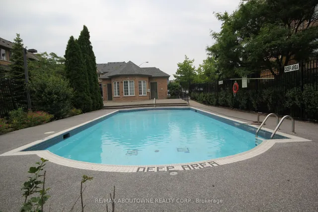 Additional image 17 of 50 strathaven Dr Unit 9