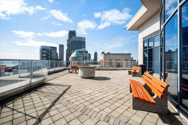 Additional image 36 of 2087 Lakeshore Blvd Unit 803