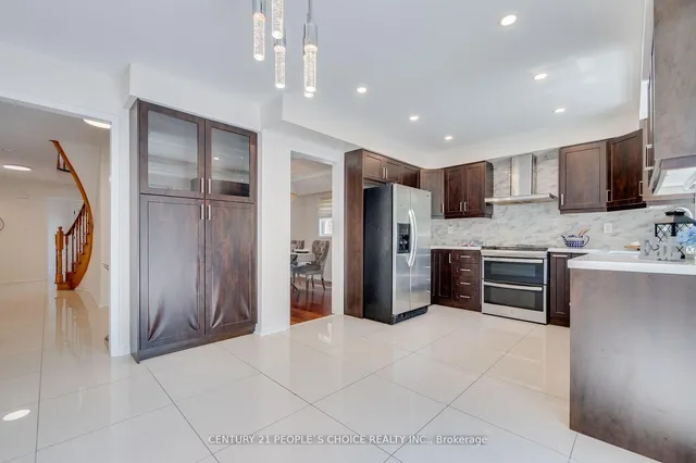 Additional image 19 of 86 Valonia Dr