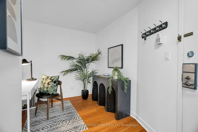 Additional image 3 of 650 Queens Quay Unit 918